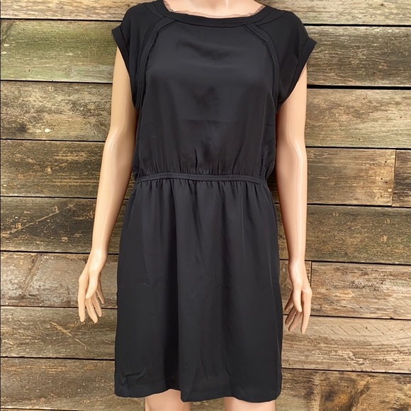 La Reine dress - Picture 2 of 13